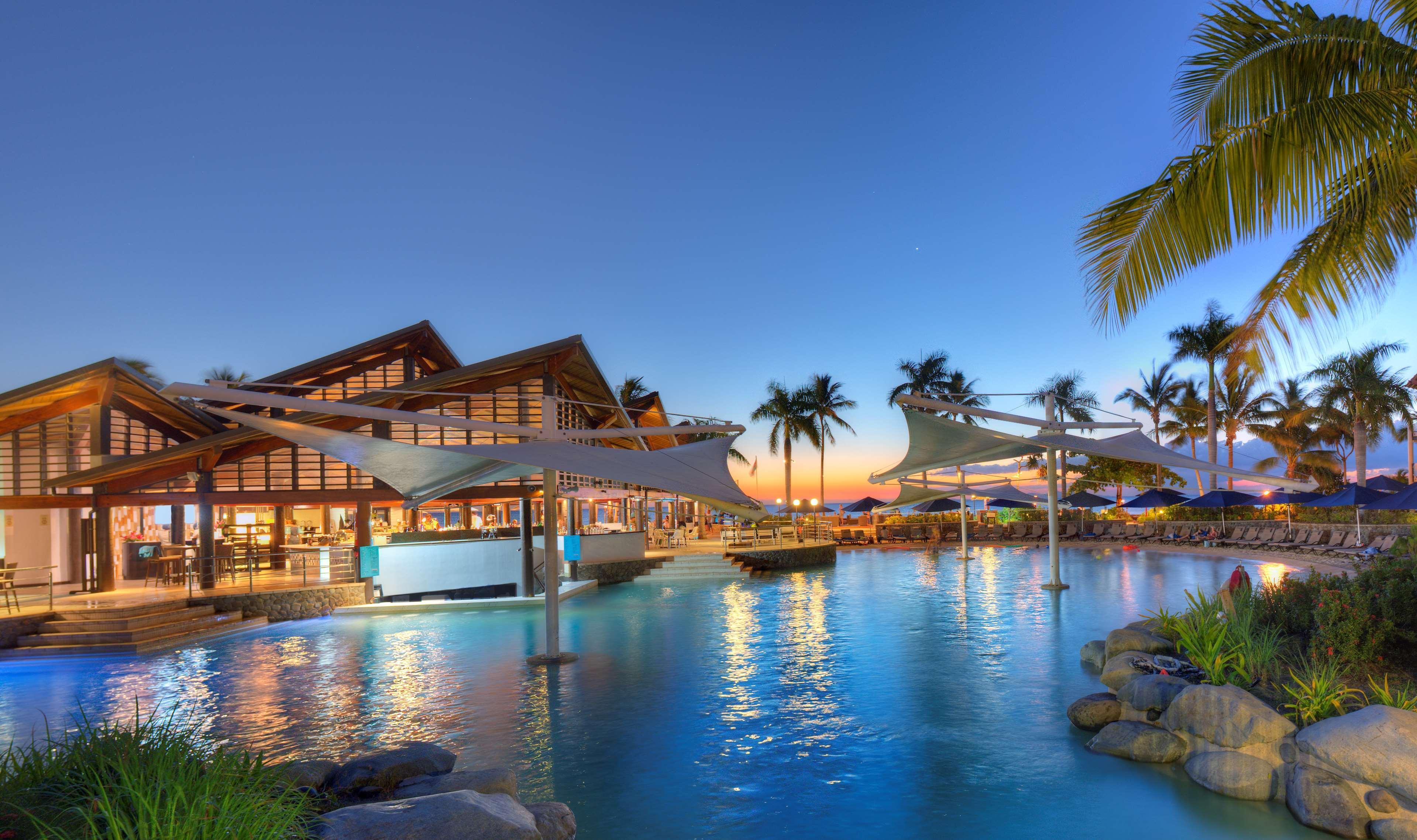 Radisson Blu Resort Fiji Denarau Island Exterior photo